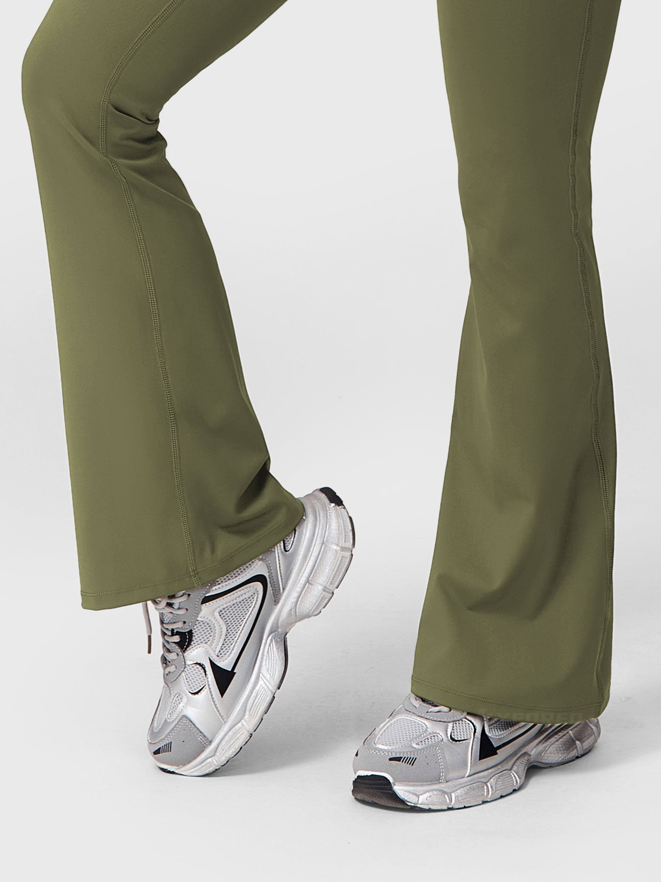 Tebeary Dosa Ruffle Pocket Flare Leggings