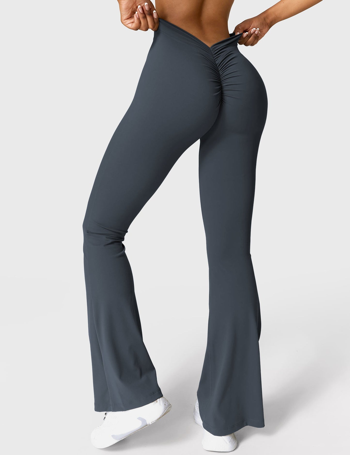 Tebeary Daze V-back Flare Leggings