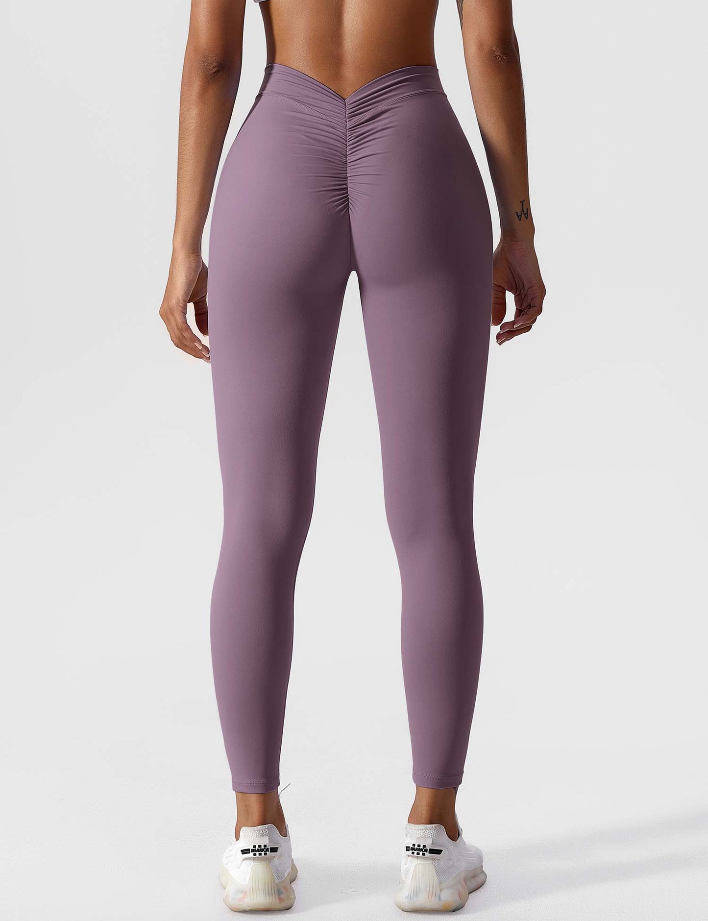 Tebeary V-back Ruched Leggings