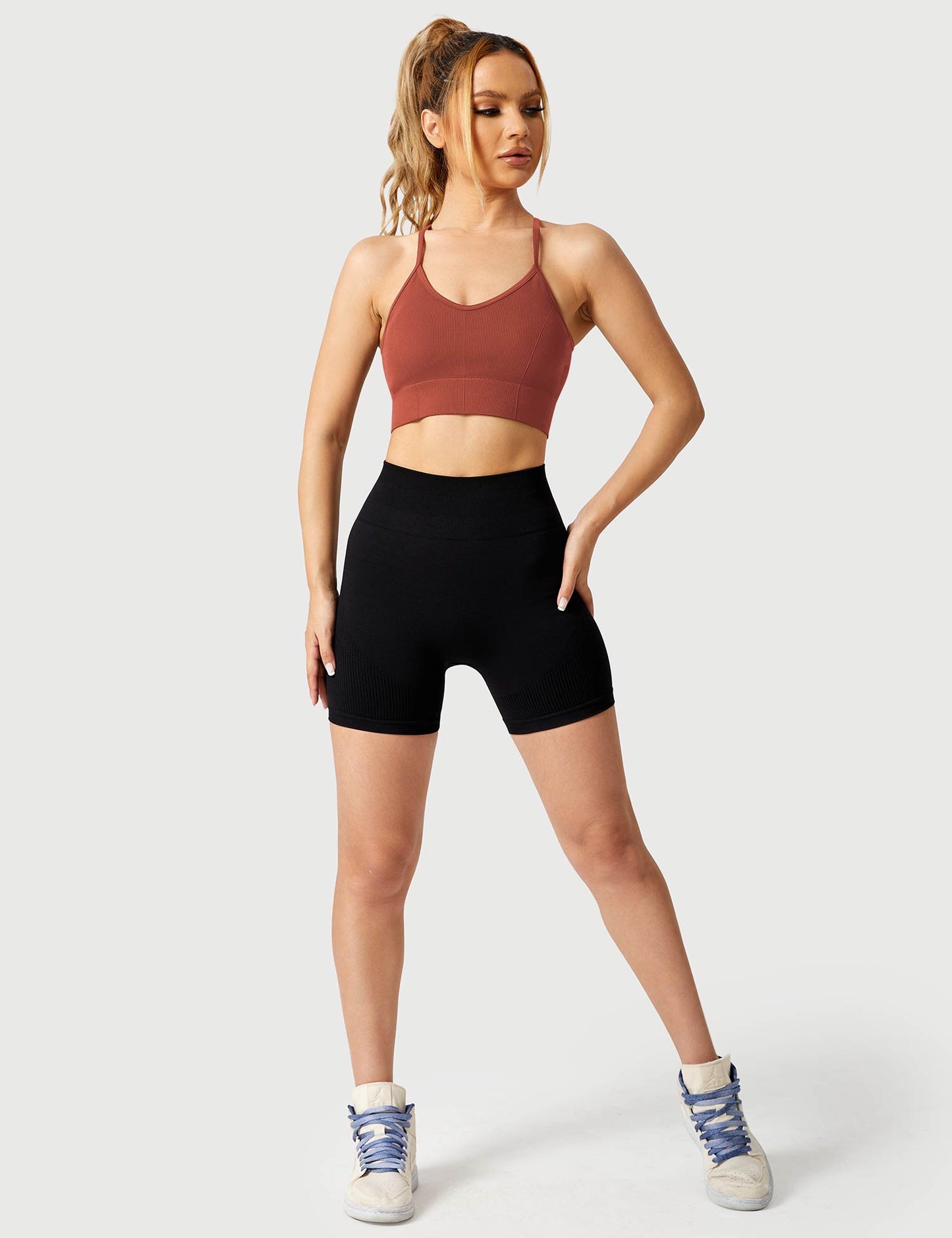 Tebeary Wawn Sports Bra