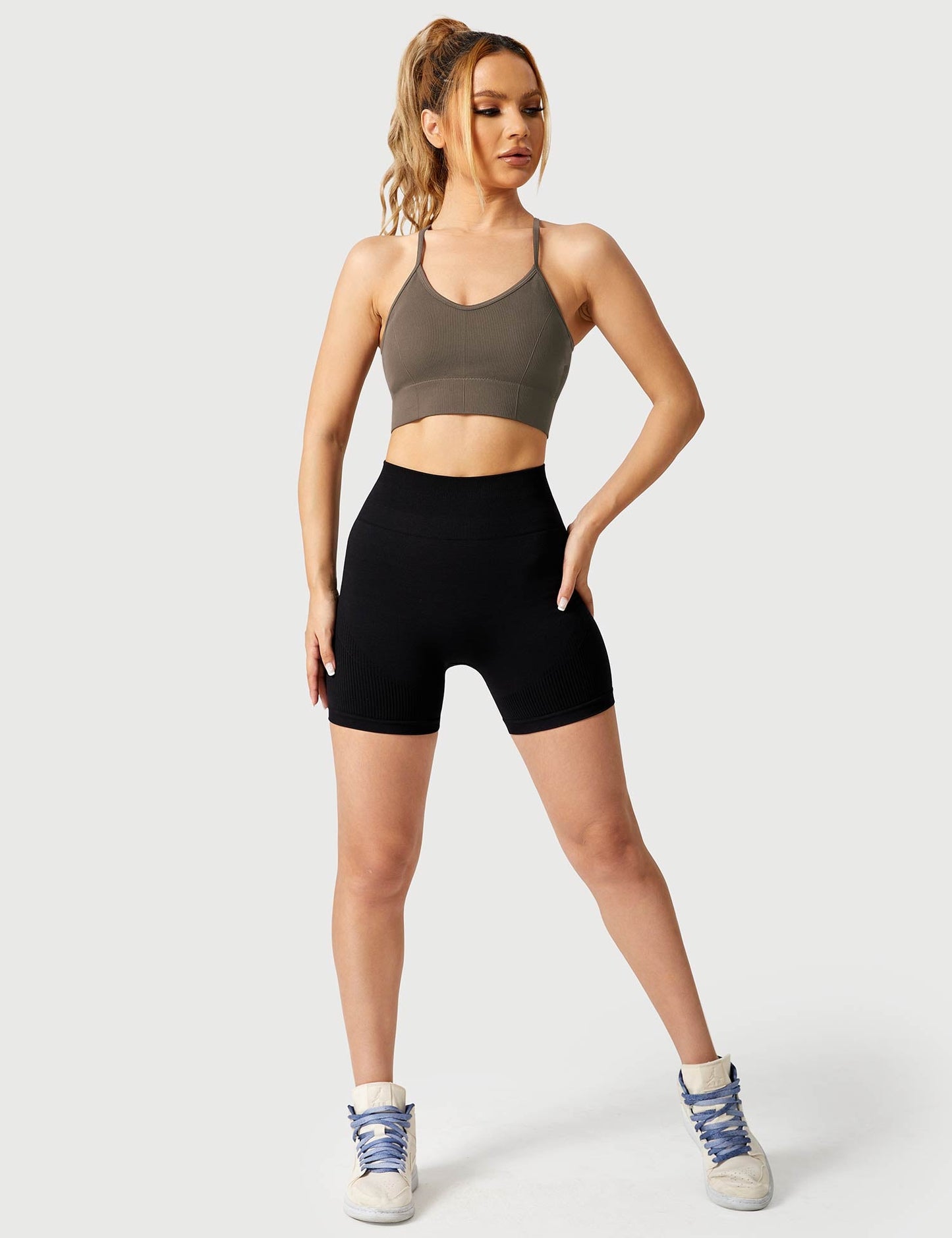 Tebeary Wawn Sports Bra