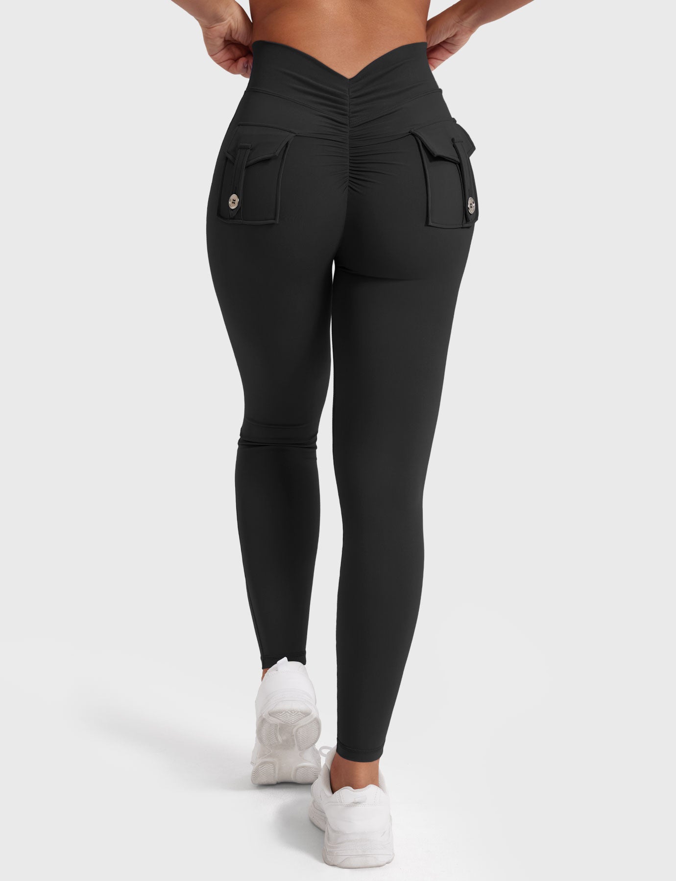 Tebeary V-Back Charm Leggings