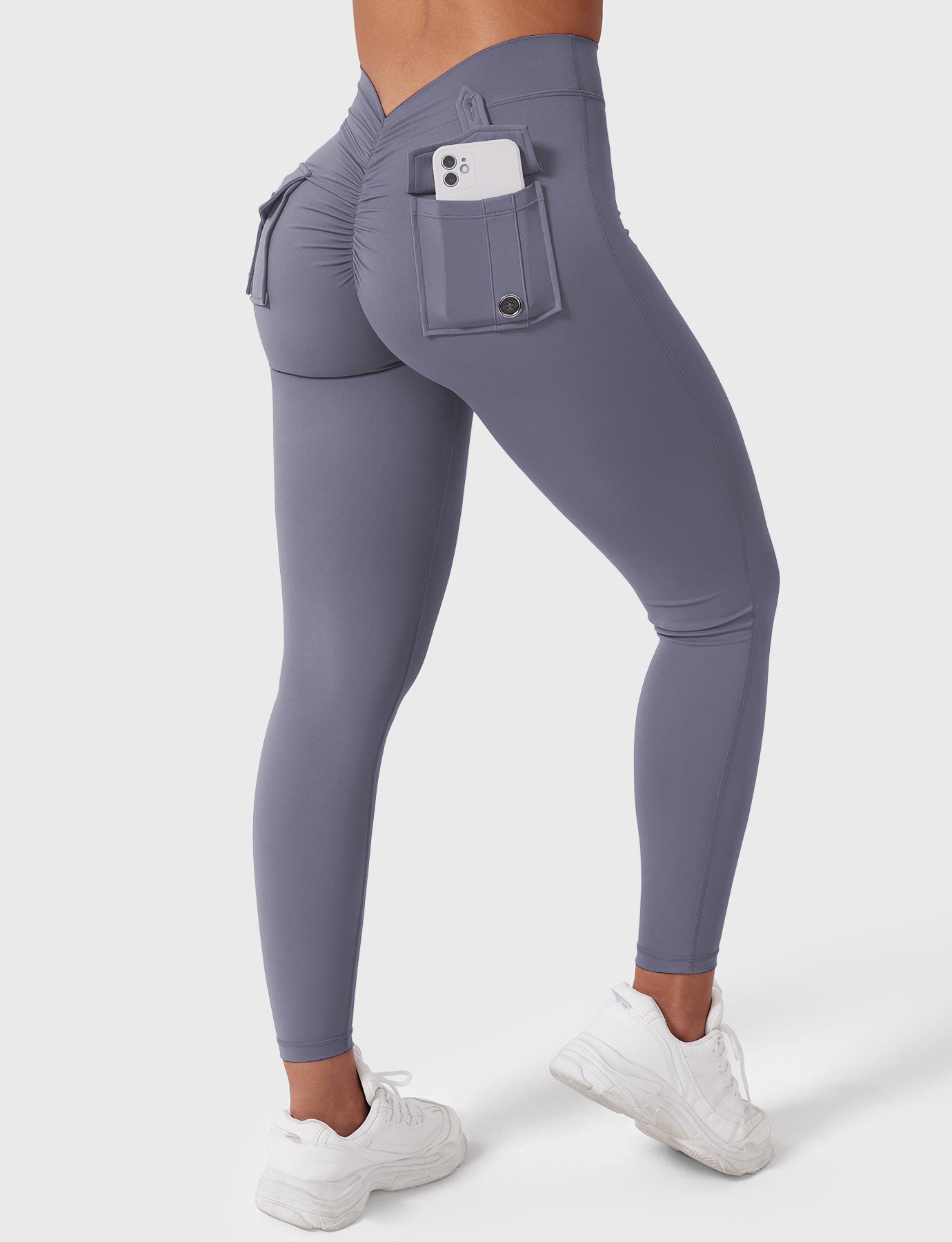 Tebeary V-Back Charm Leggings