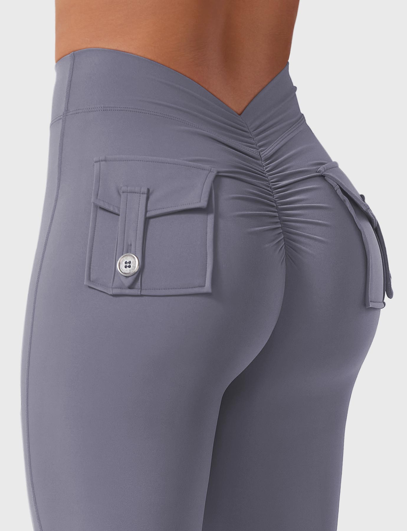 Tebeary V-Back Charm Leggings