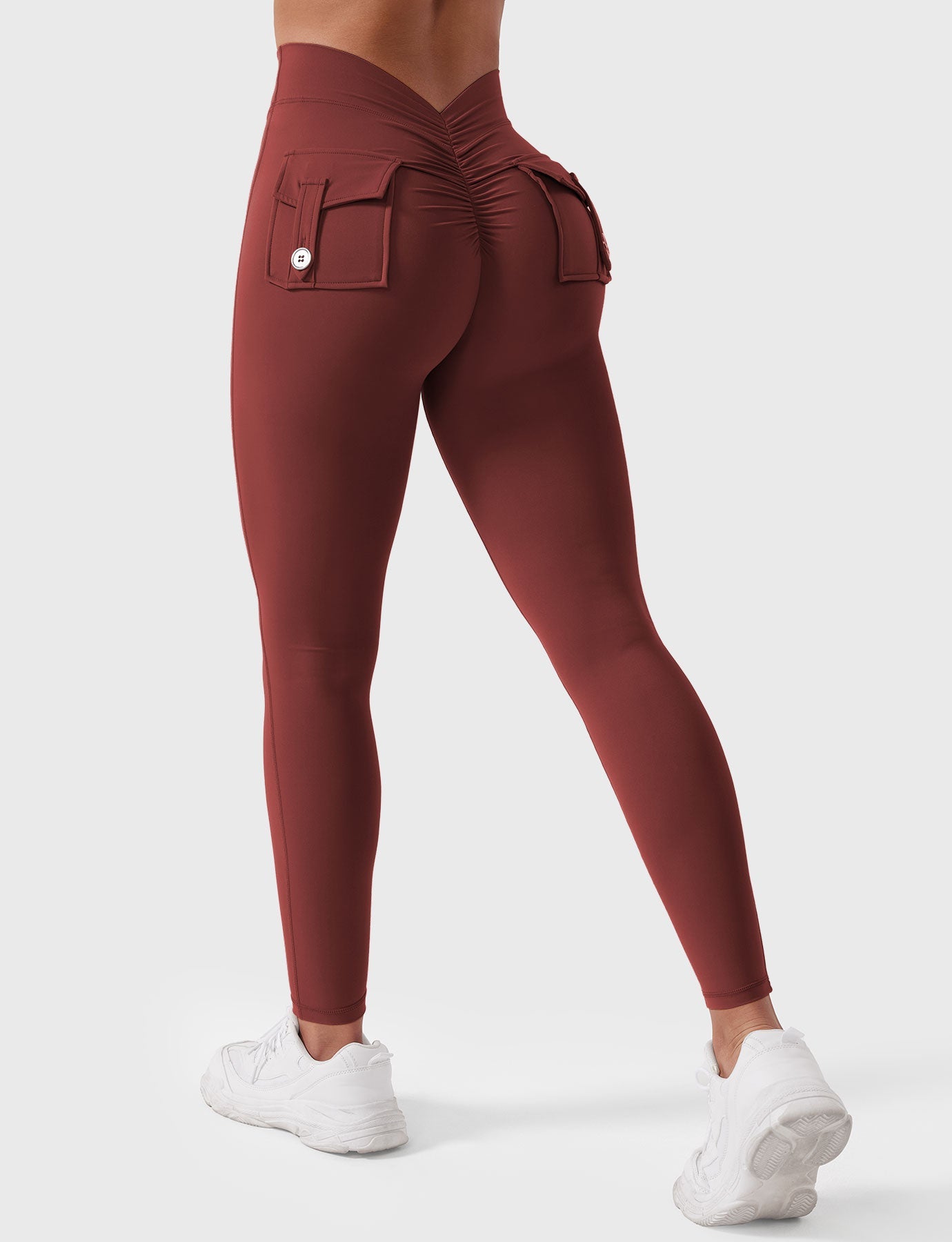 Tebeary V-Back Charm Leggings