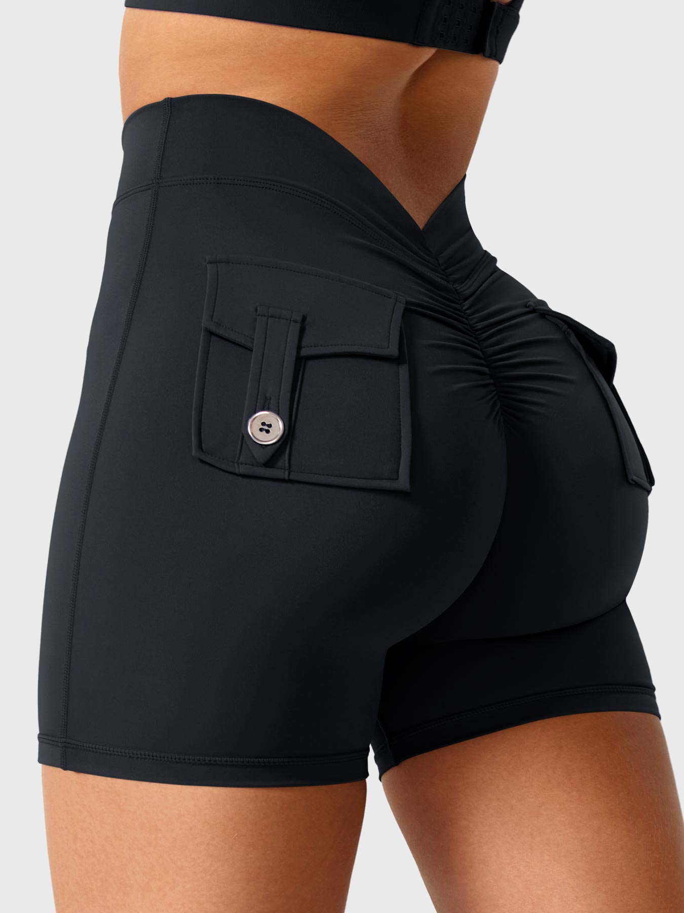 Tebeary V-Back Charm Shorts