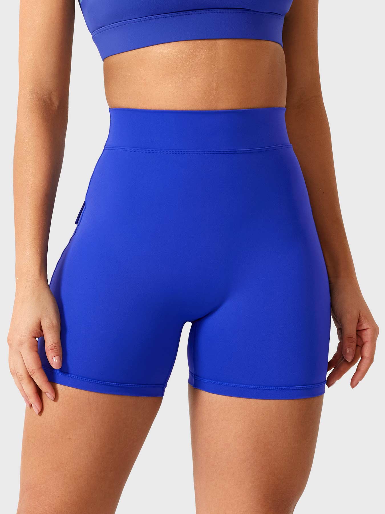 Tebeary V-Back Charm Shorts